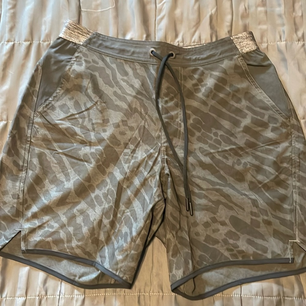 Chubbies Men’s LINED Swim Trunks - Pineapple Animal